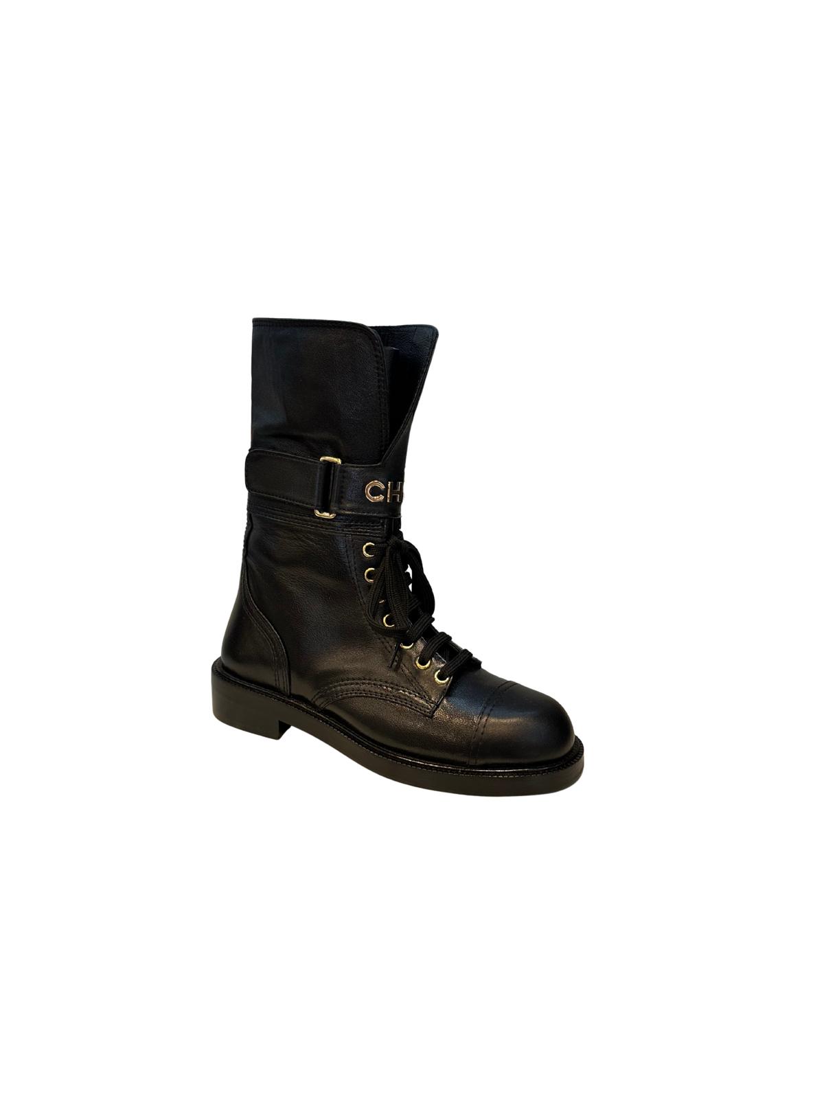 CHANEL BOOT