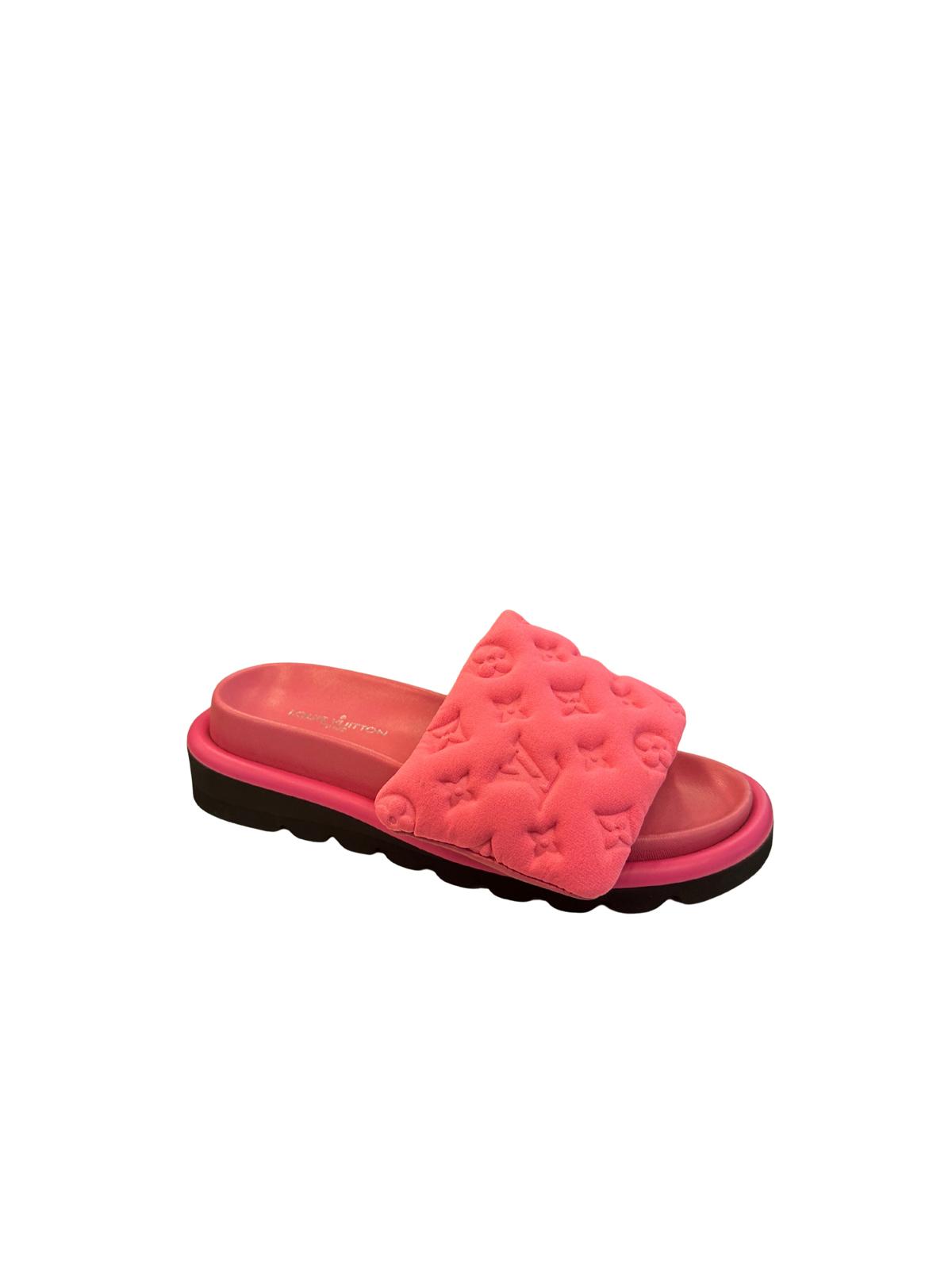 LOUIS VUITTON SLIDER