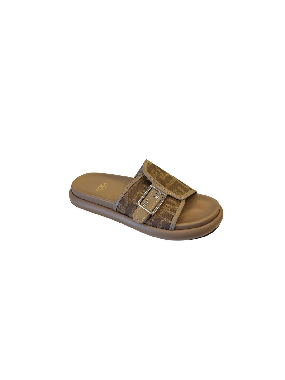 FENDİ SLIDER