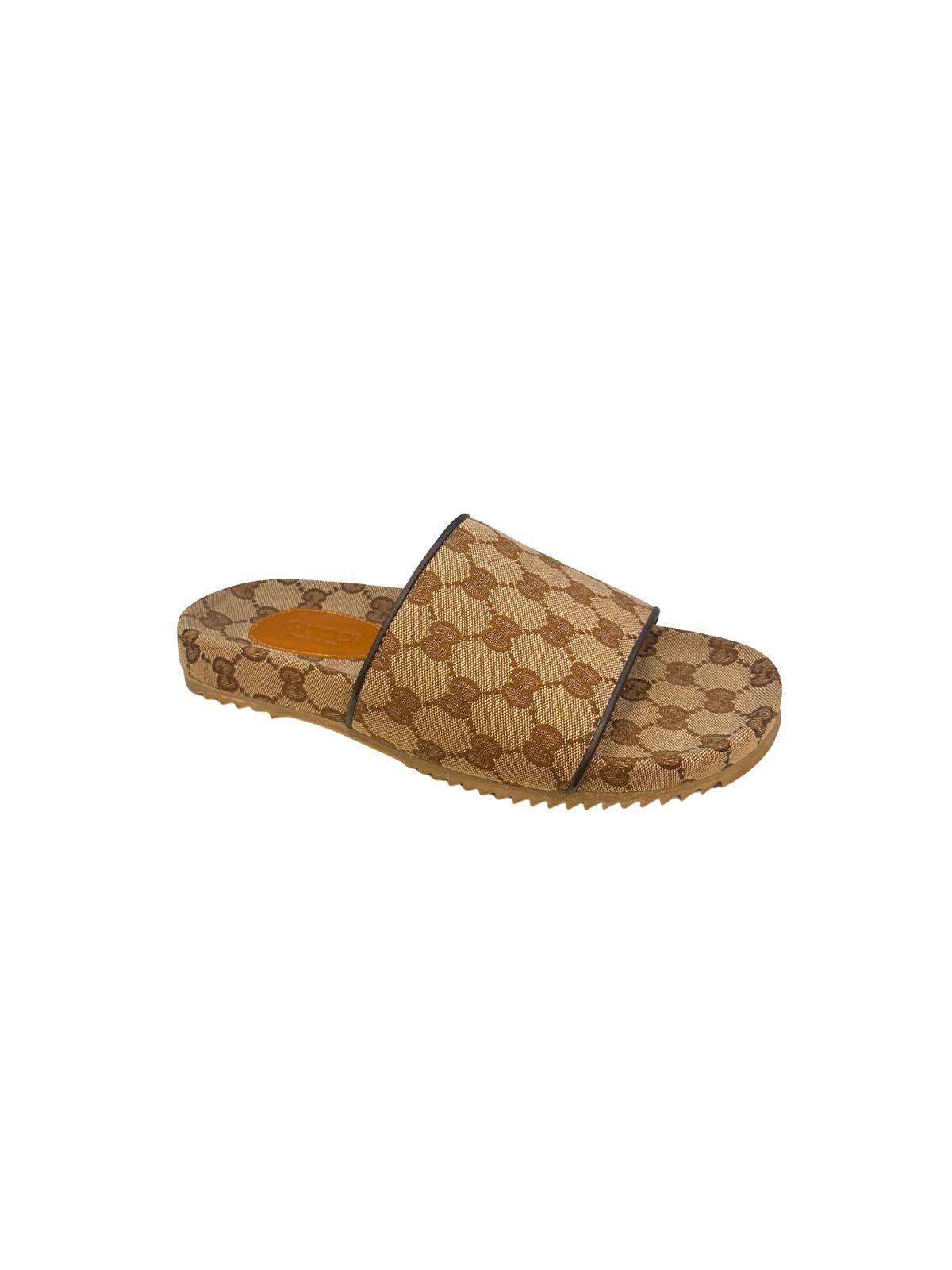 GUCCİ SLIPPER