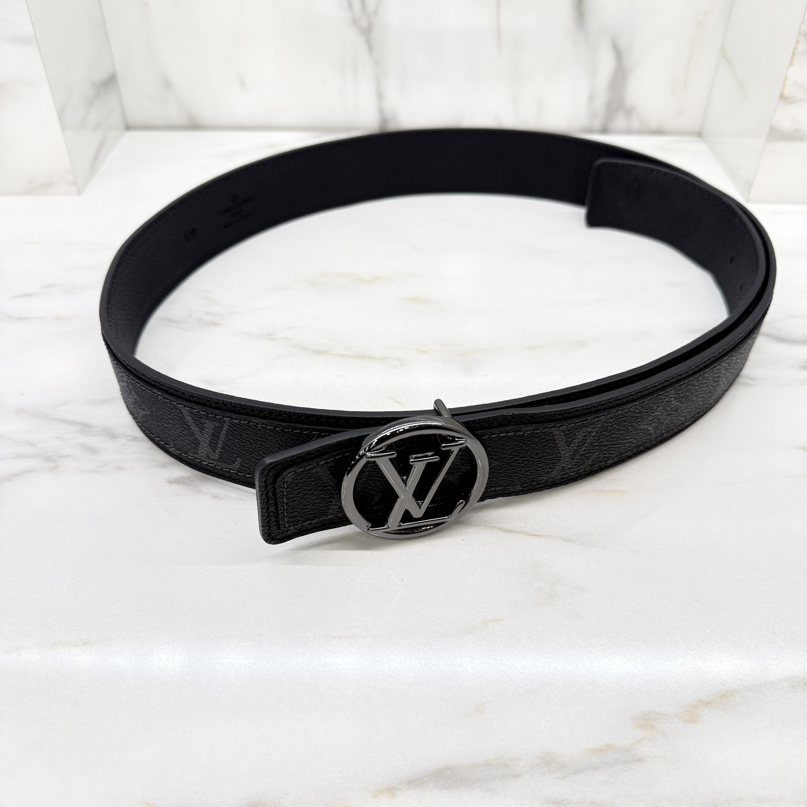LOUIS VUITTON BELT