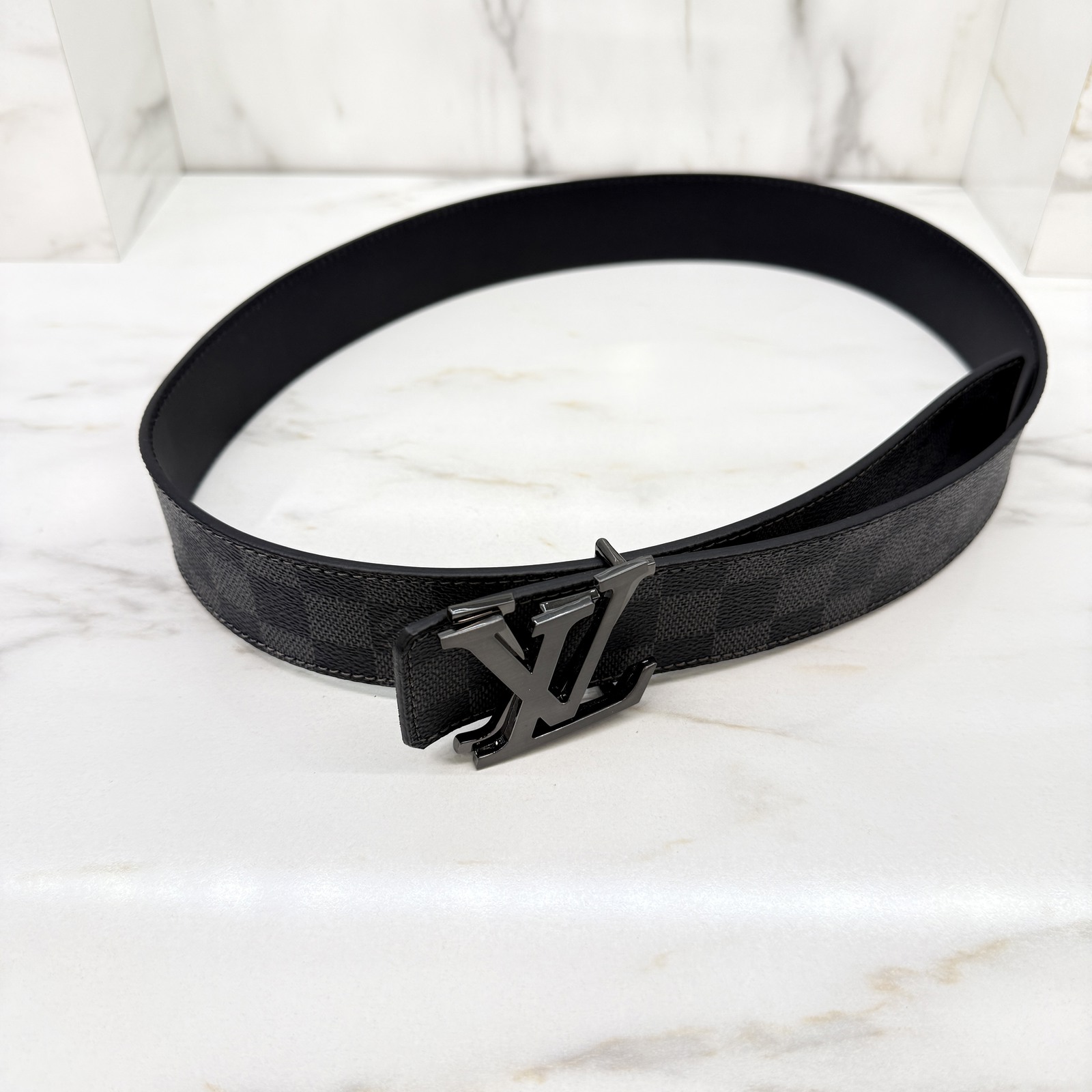 LOUIS VUITTON BELT
