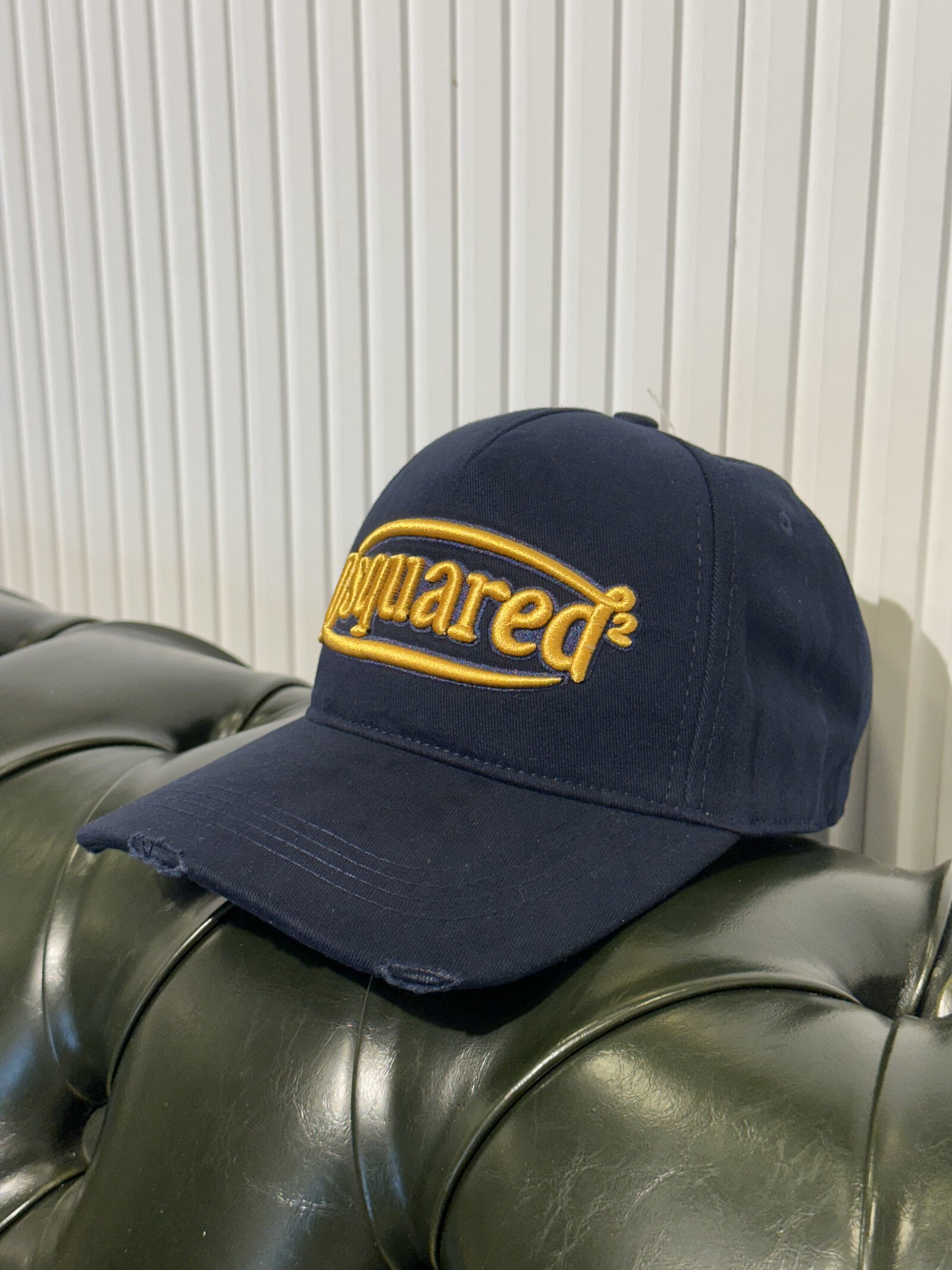 Dsquared2 HAT
