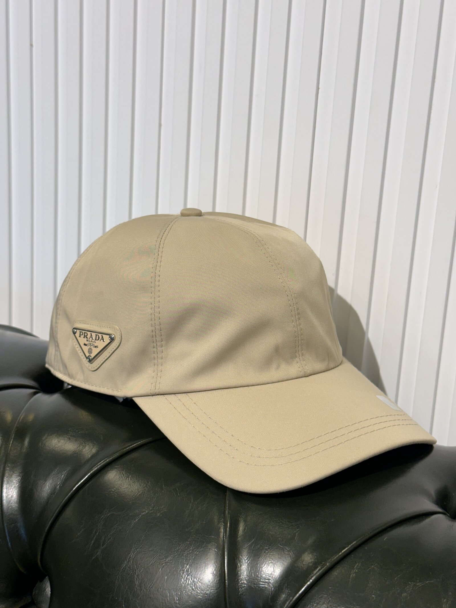 PRADA HAT