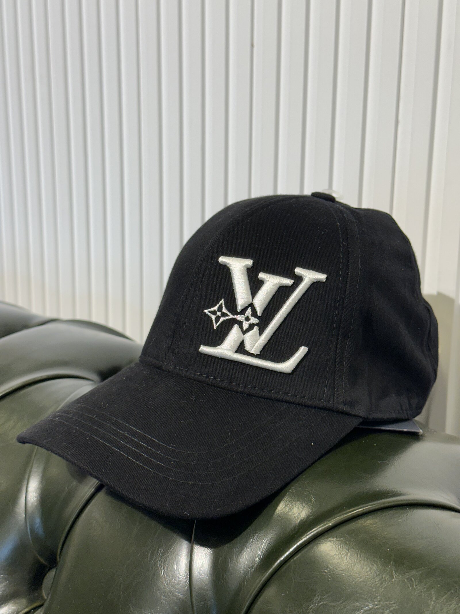 LOUIS VUITTON HAT