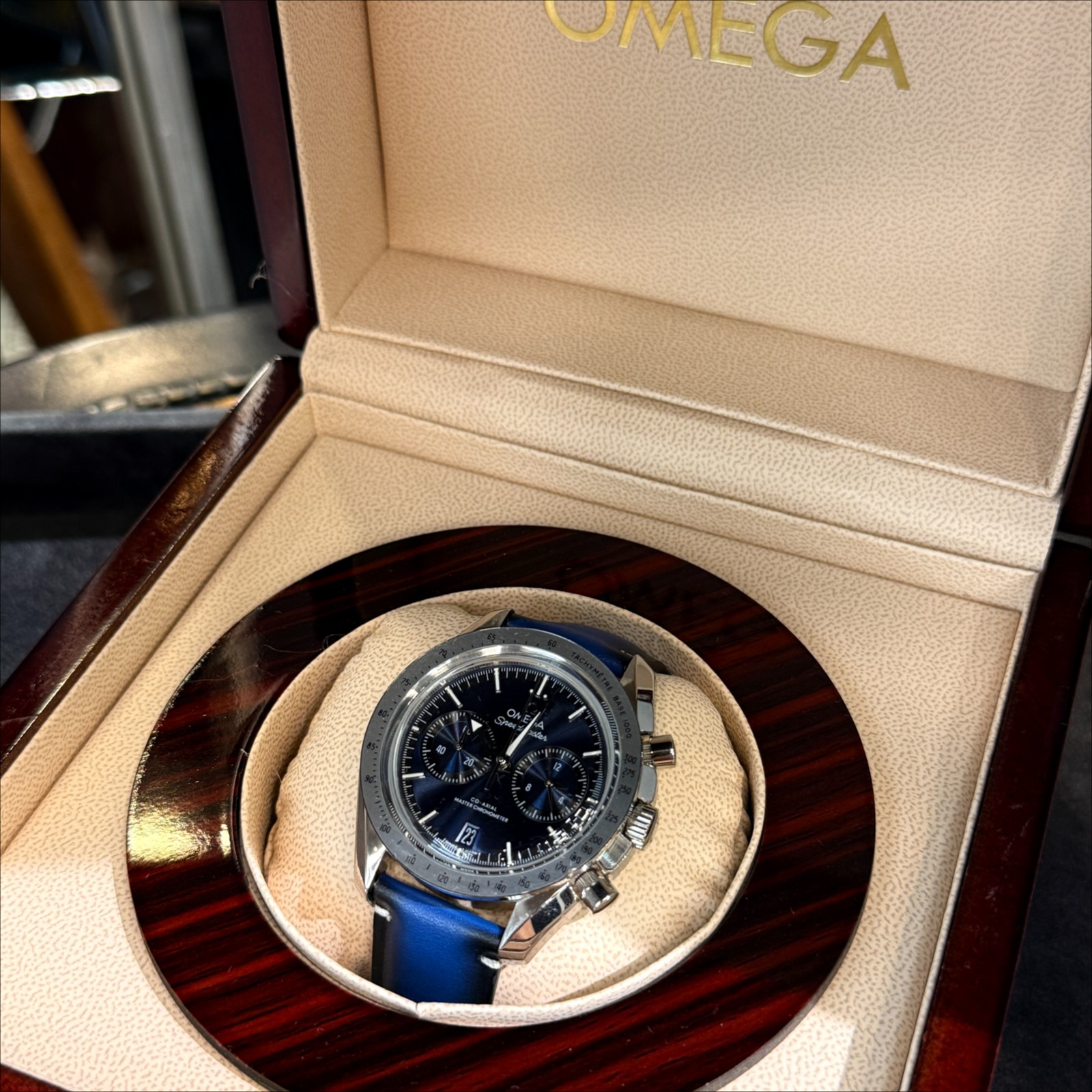 OMEGA WATCH