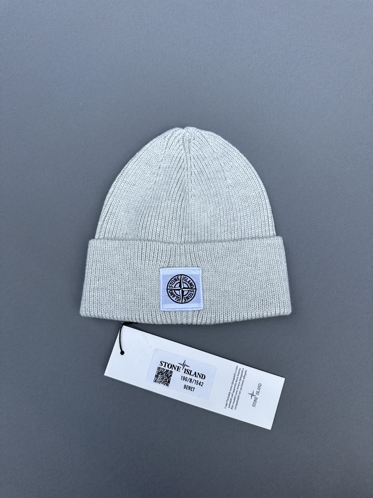 STONE ISLAND BEANIE