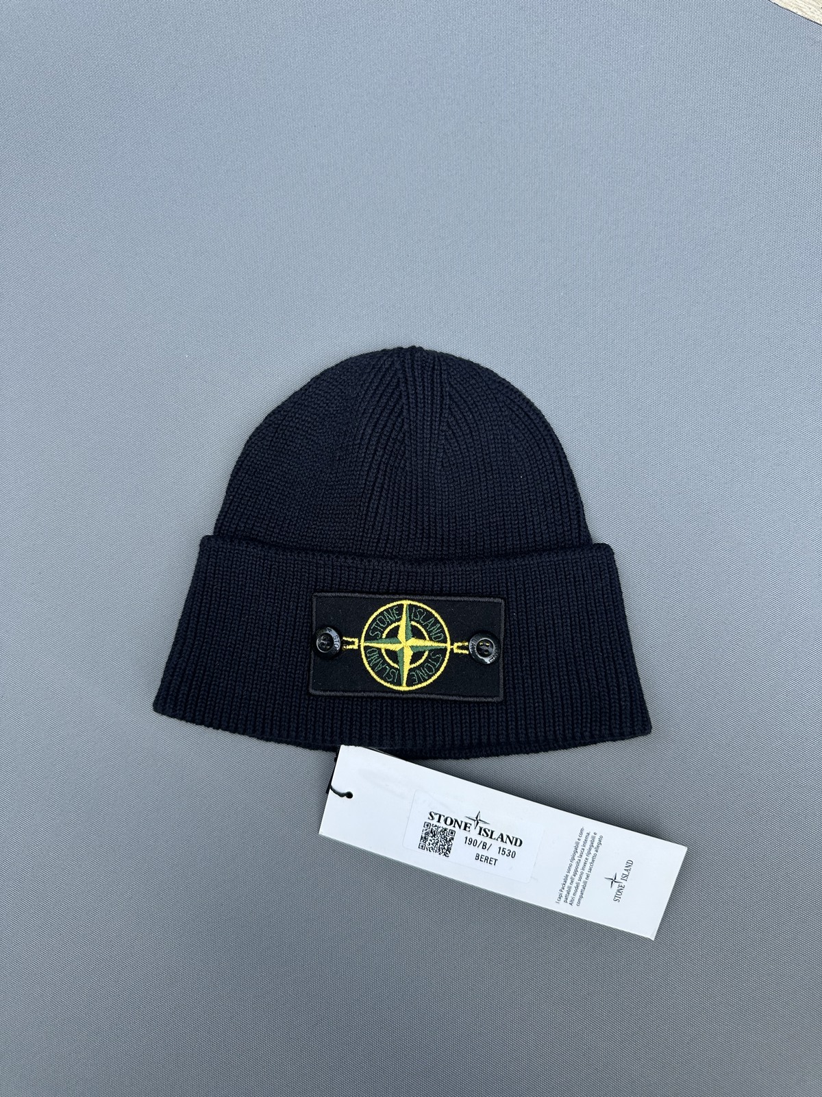 STONE ISLAND BEANIE