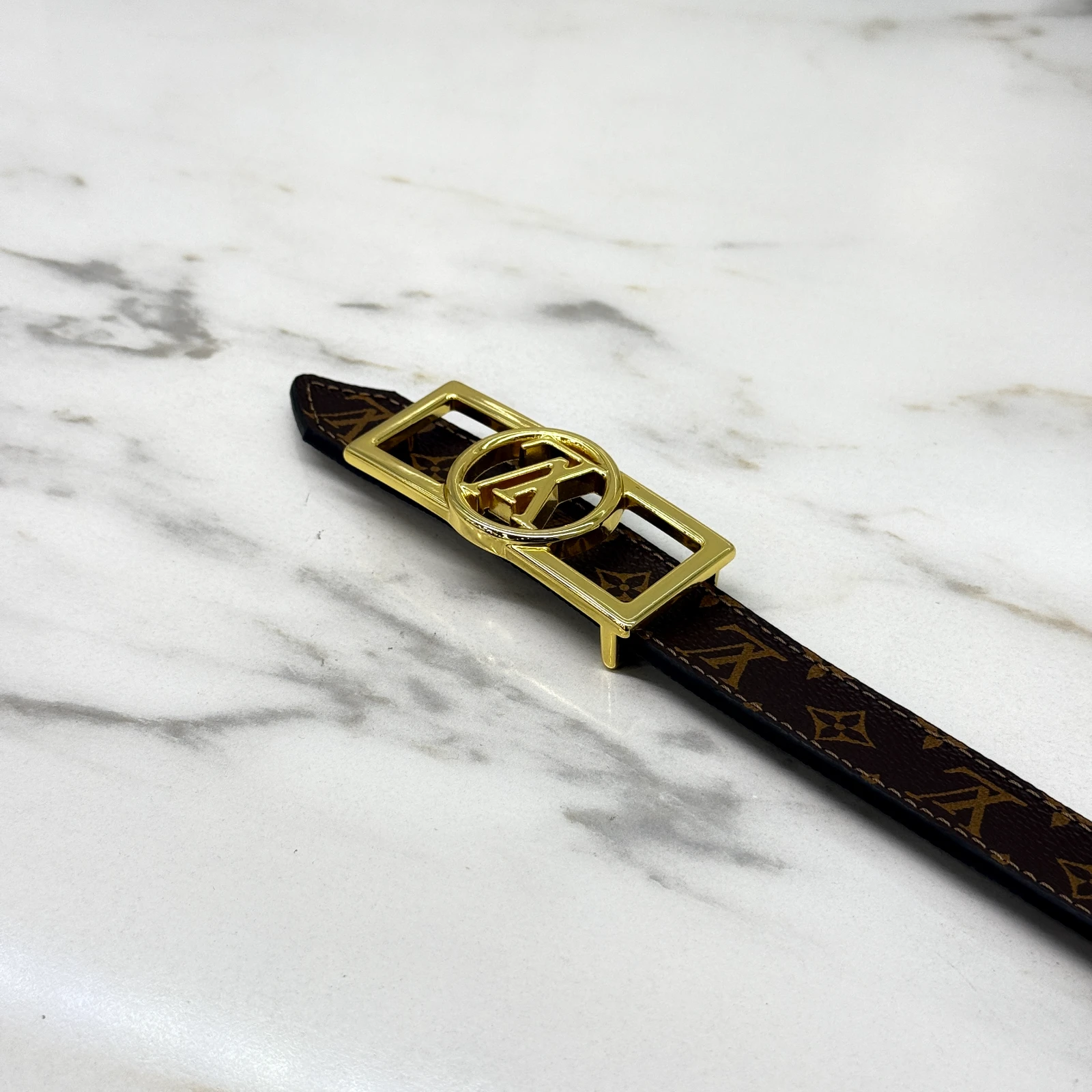 LOUIS VUITTON BELT