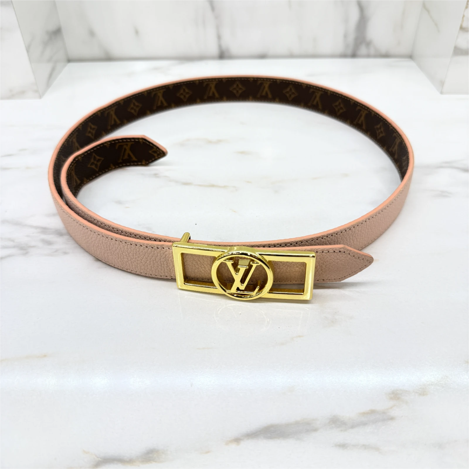 LOUIS VUITTON BELT