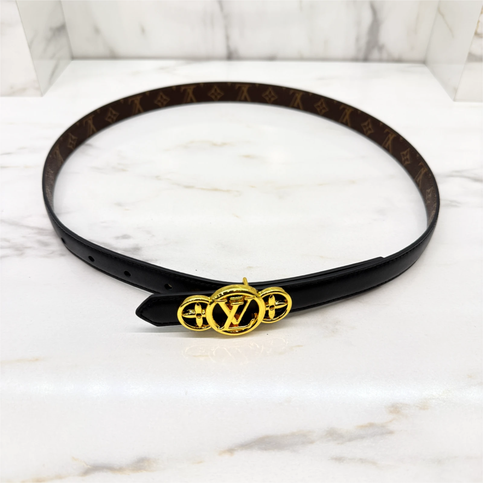 LOUIS VUITTON BELT